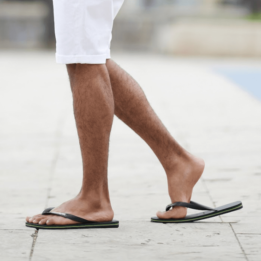Men's Brazil Logo Flip Flops - Black/Black