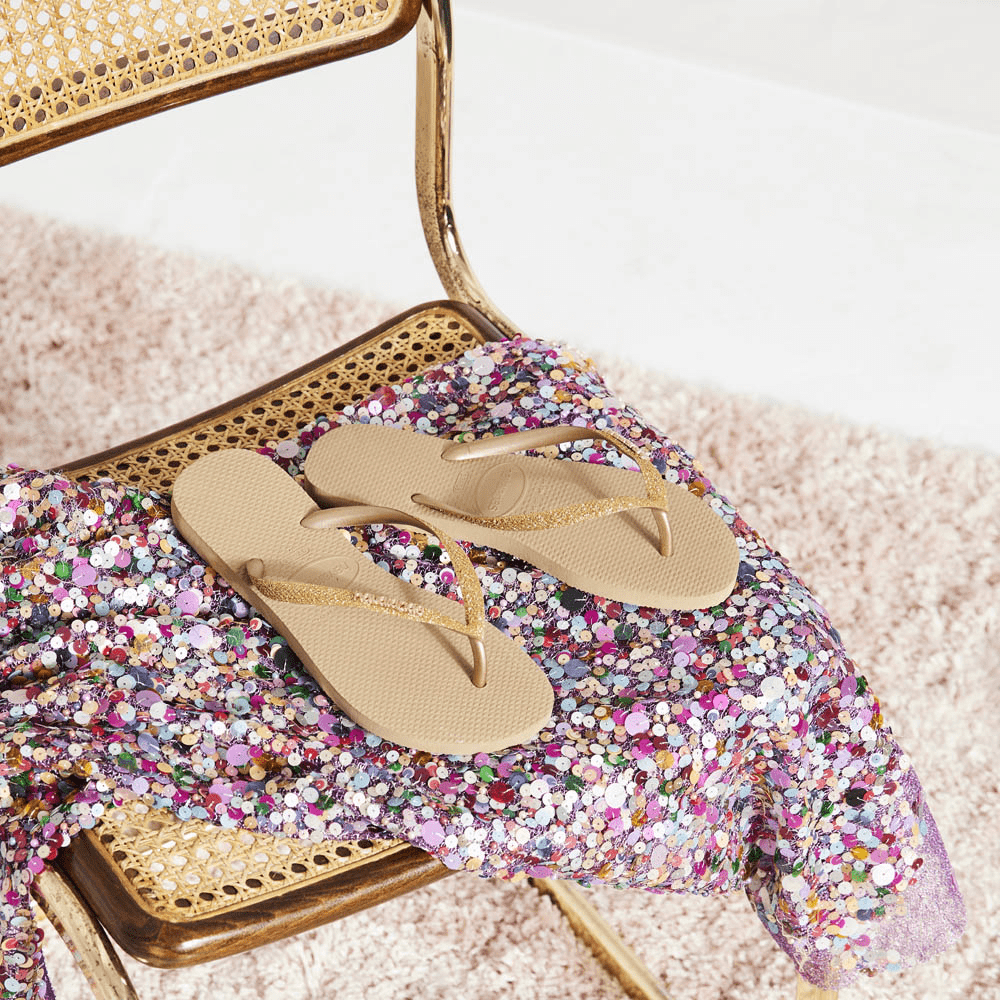 Women's Slim Glitter II Flip Flop - Brown