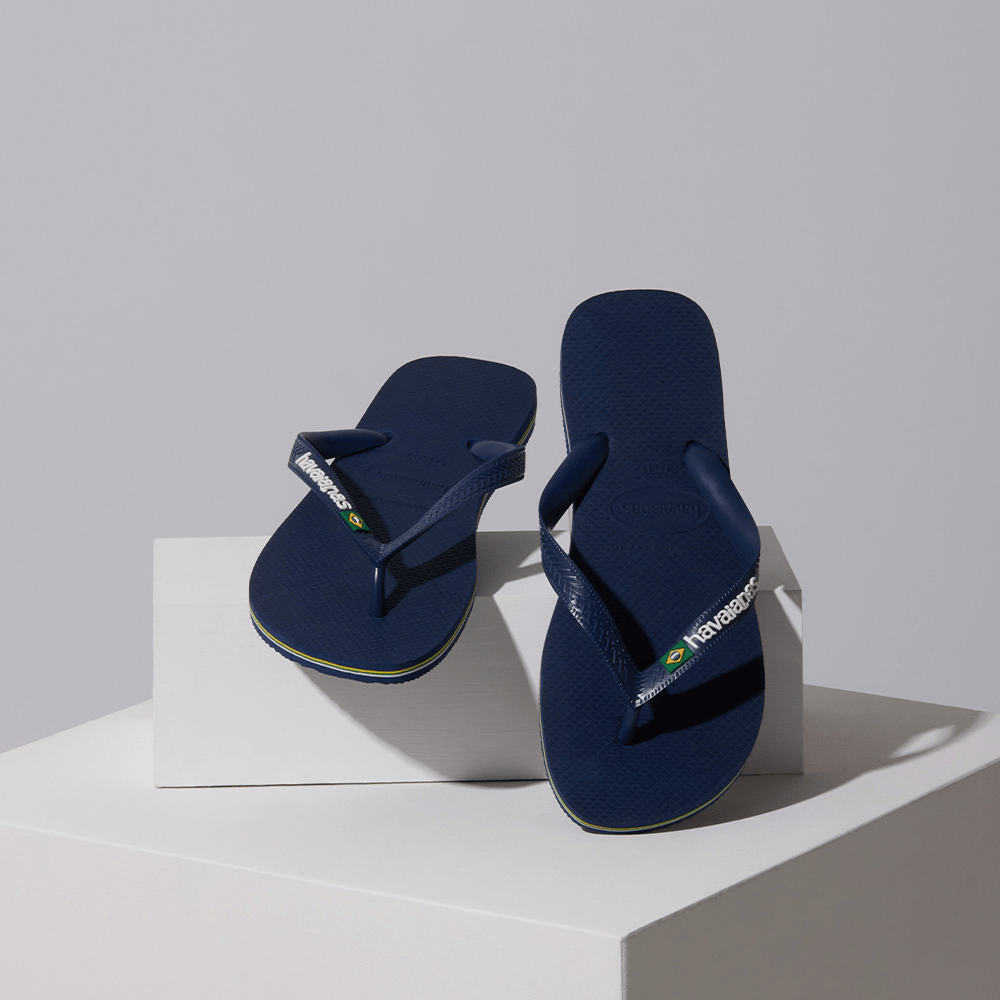 Men's Brazil Logo Flip Flops - Navy Blue